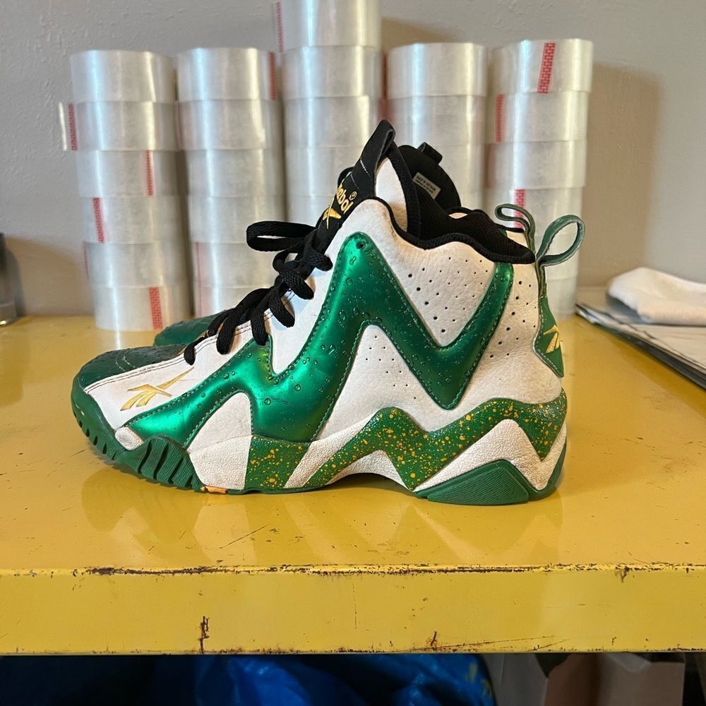 Reebok Kamikaze 2 Seattle Supersonics 2013 QS "Reign Man" Rain Mens